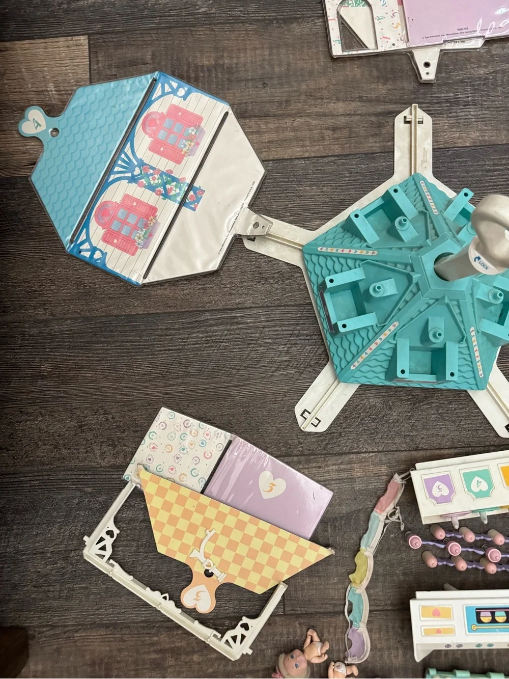 Pastel Playset Accessory Kit - Teal, Pink & Purple by